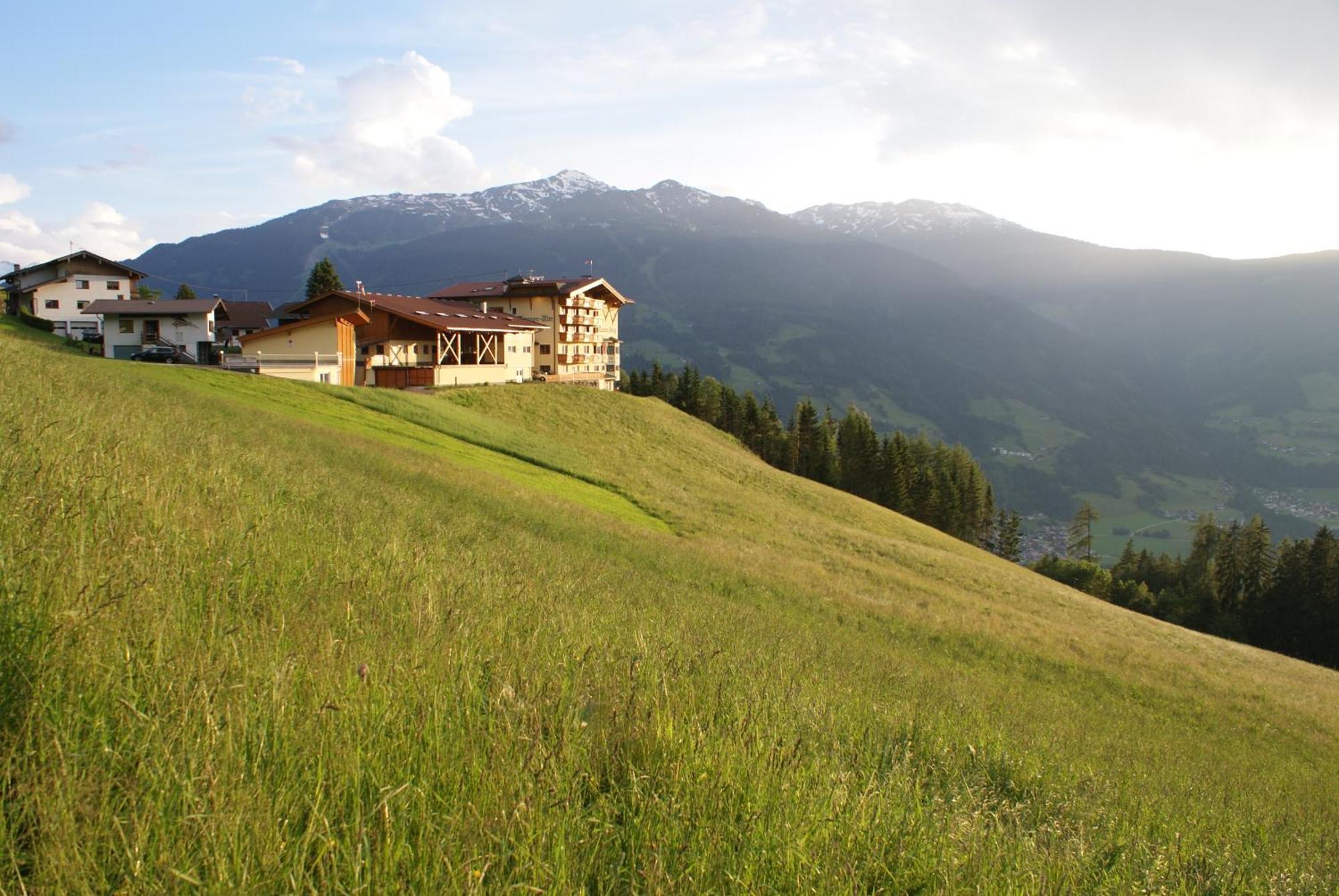 Gasthof Tannen - Alm ستمربرغ المظهر الخارجي الصورة